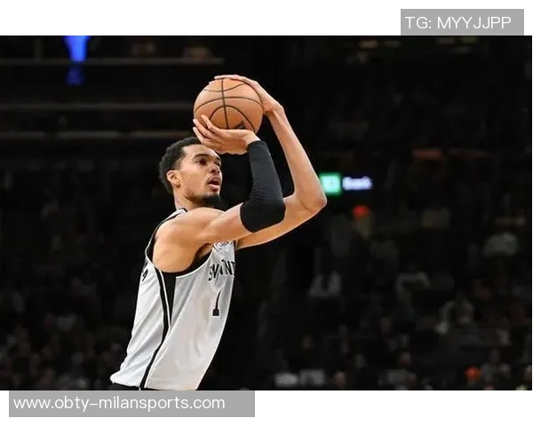 文班亚马狂砍39分9篮板3助攻2盖帽末节独得12分助球队致胜