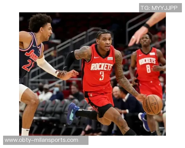 三后卫组合失灵福克斯卡斯尔与哈珀表现低迷合计35投仅8中还出现10次失误 三后卫组合失灵福克斯卡斯尔与哈珀表现低迷合计35投仅8中还出现10次失误